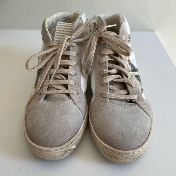 Piranha running shoes- snakeskin star/glitter details, side zipper high tops - Picture 4 of 5